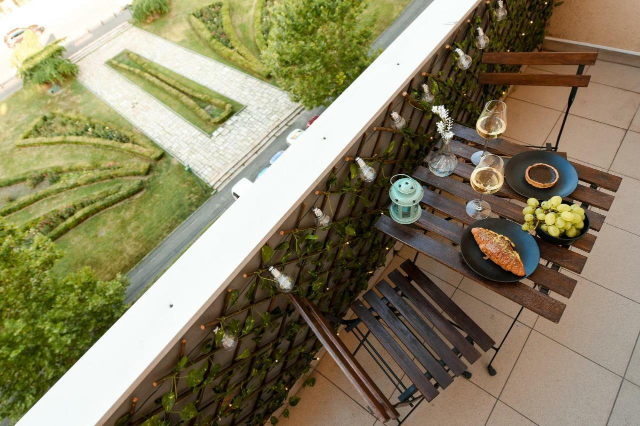 New - Elegant Duplex With Amazing View & Balcony - Homey Residence Βουκουρέστι Εξωτερικό φωτογραφία